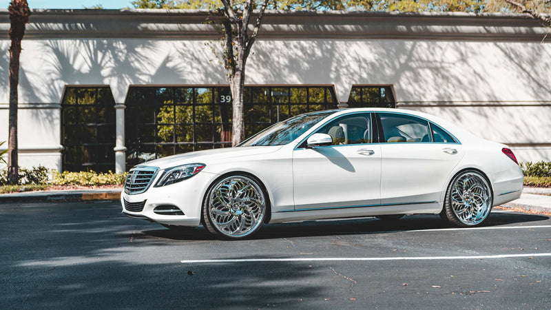 Mercedes-Benz S550 on Sinistra - Amani Forged Wheels
